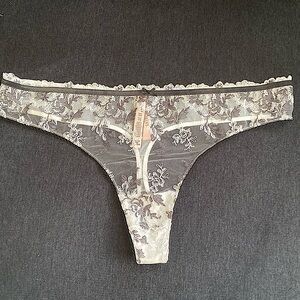 Victoria’s Secret thong in XL